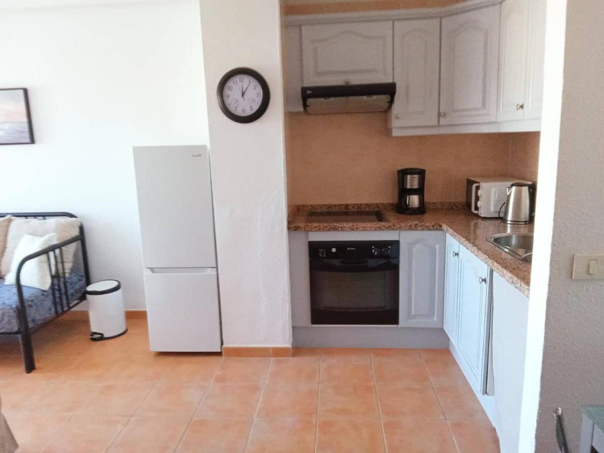 Apartamento Ocean Breeze Albatros San Miguel de Abona Exterior foto